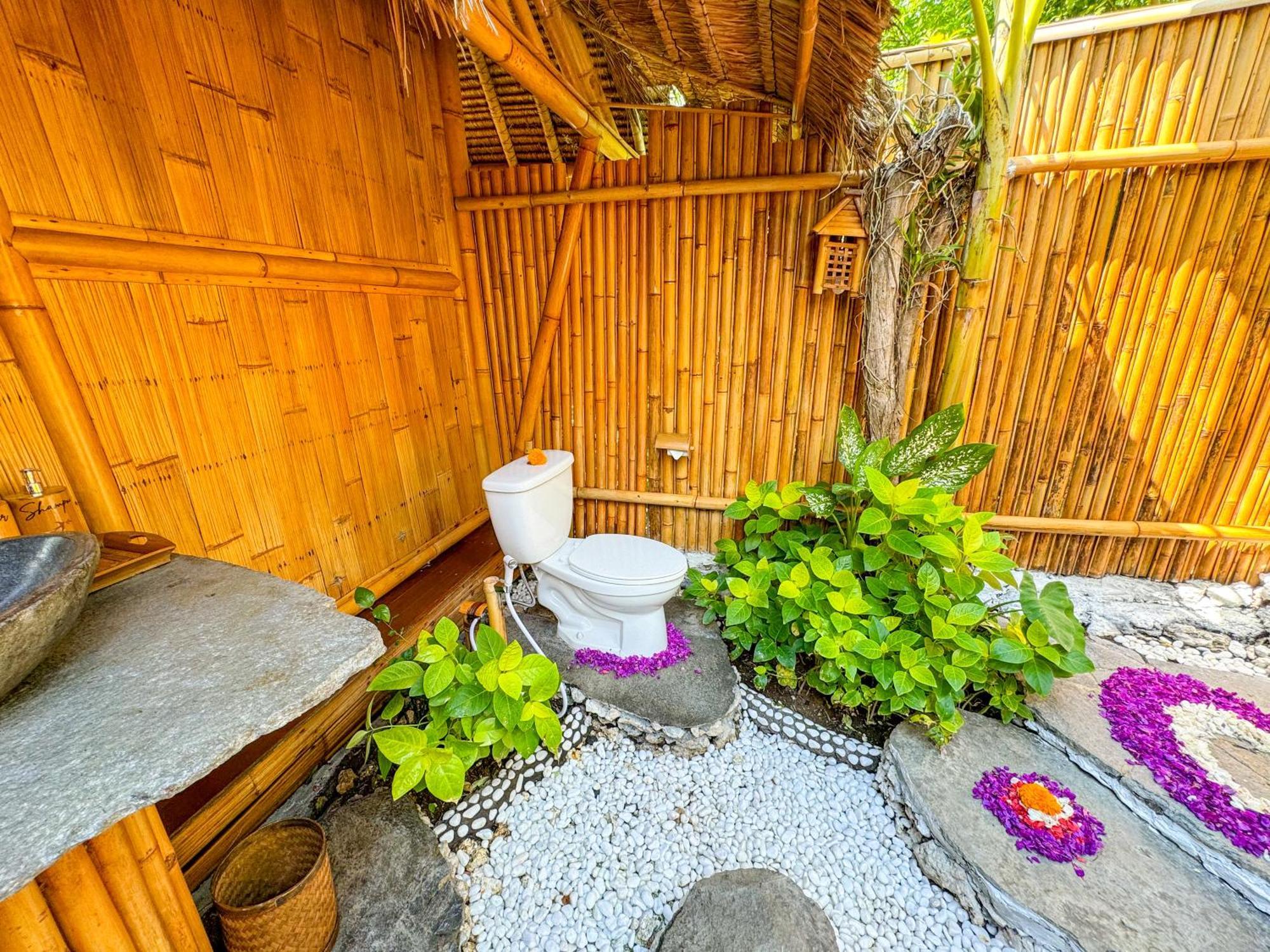 Penida Bambu Green Suites Toyapakeh Exterior photo